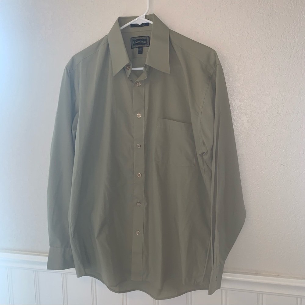 Chardonay long sleeve button down casual dress shirt